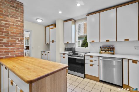 31 Mckinley Avenue New Haven CT 06515