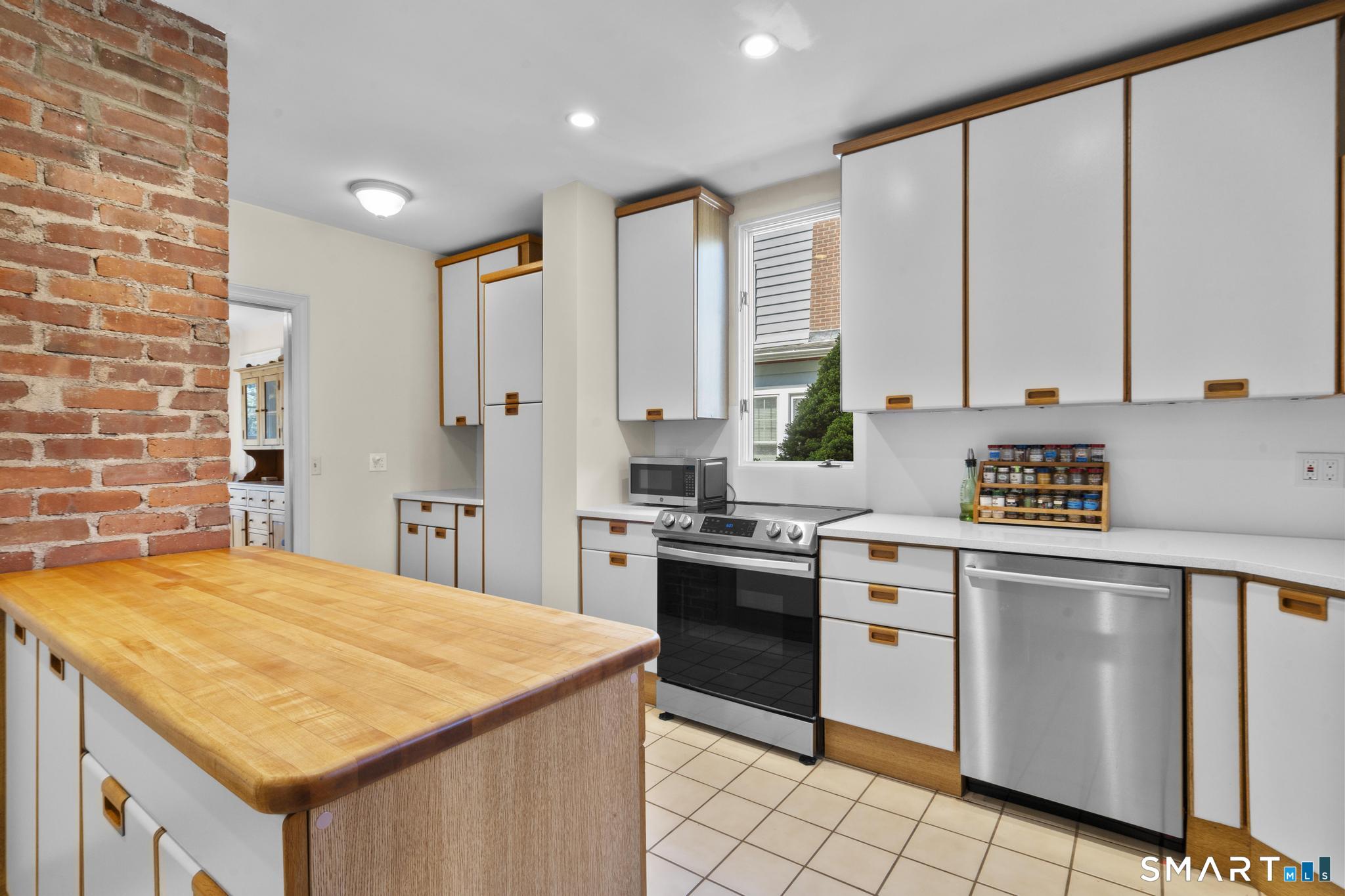 31 Mckinley Avenue New Haven CT 06515