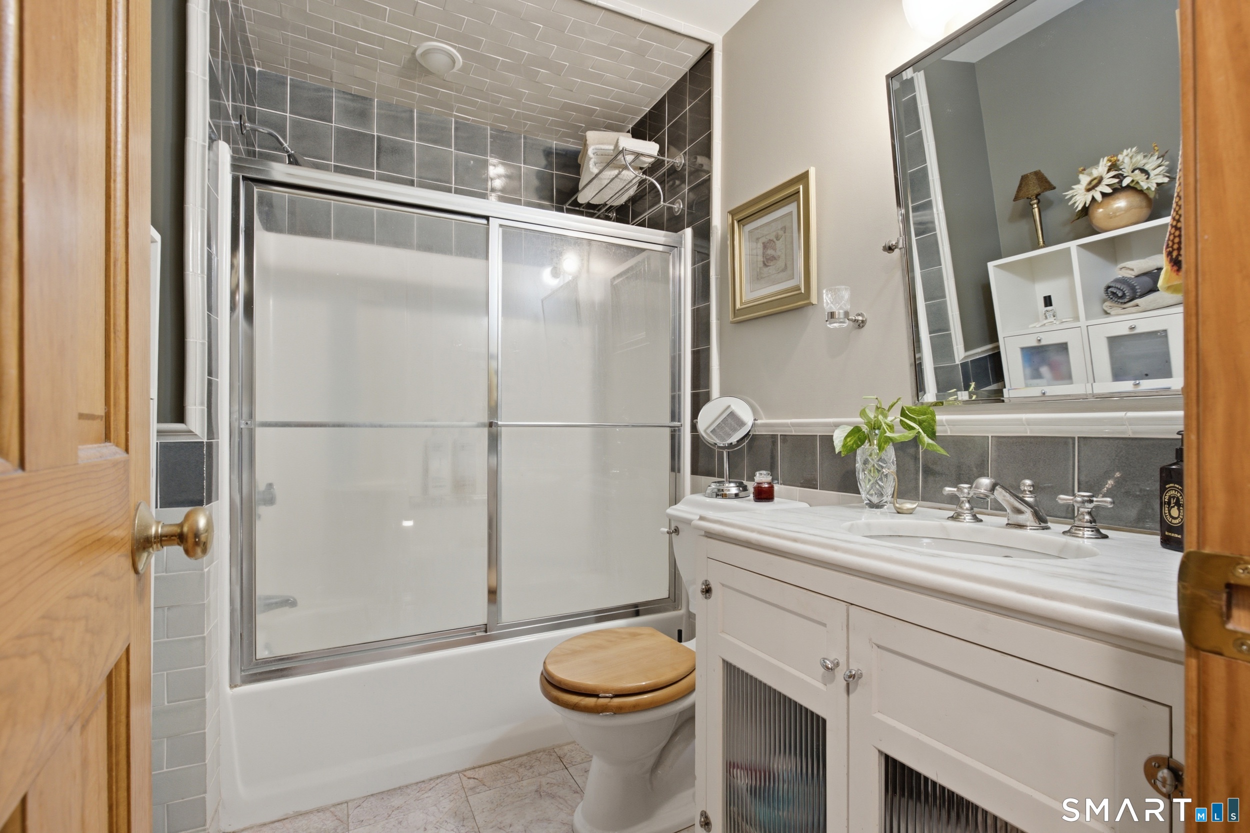 21 Upson Drive Oxford CT 06478