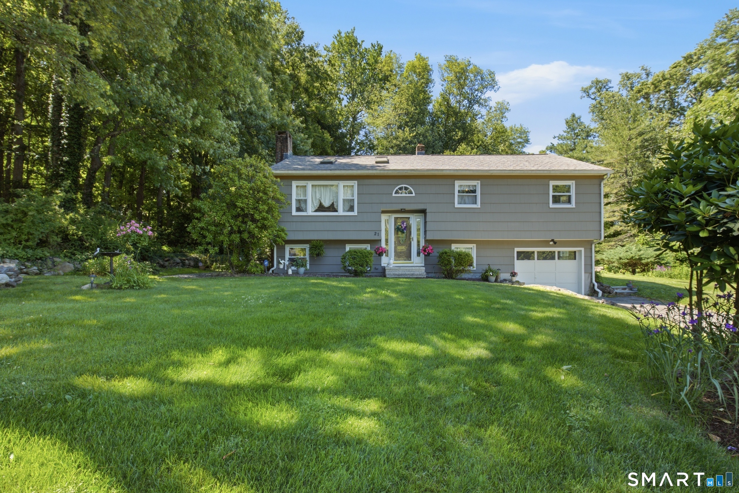 21 Upson Drive Oxford CT 06478