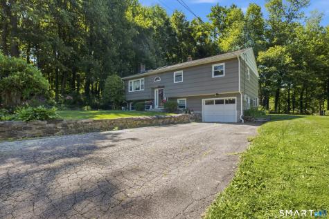 21 Upson Drive Oxford CT 06478
