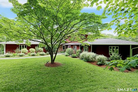 68 Bloomer Road Ridgefield CT 06877