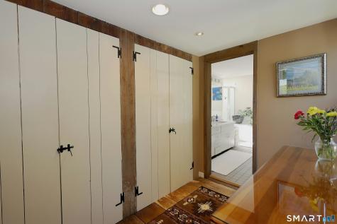 68 Bloomer Road Ridgefield CT 06877