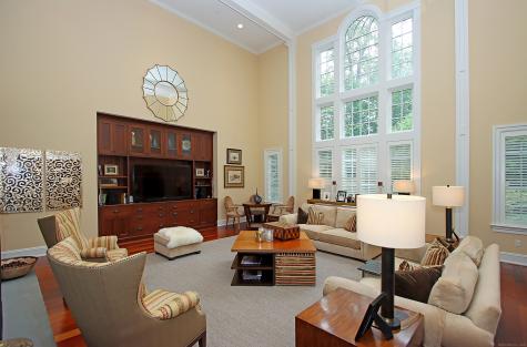 25 Sky View Drive Avon CT 06001