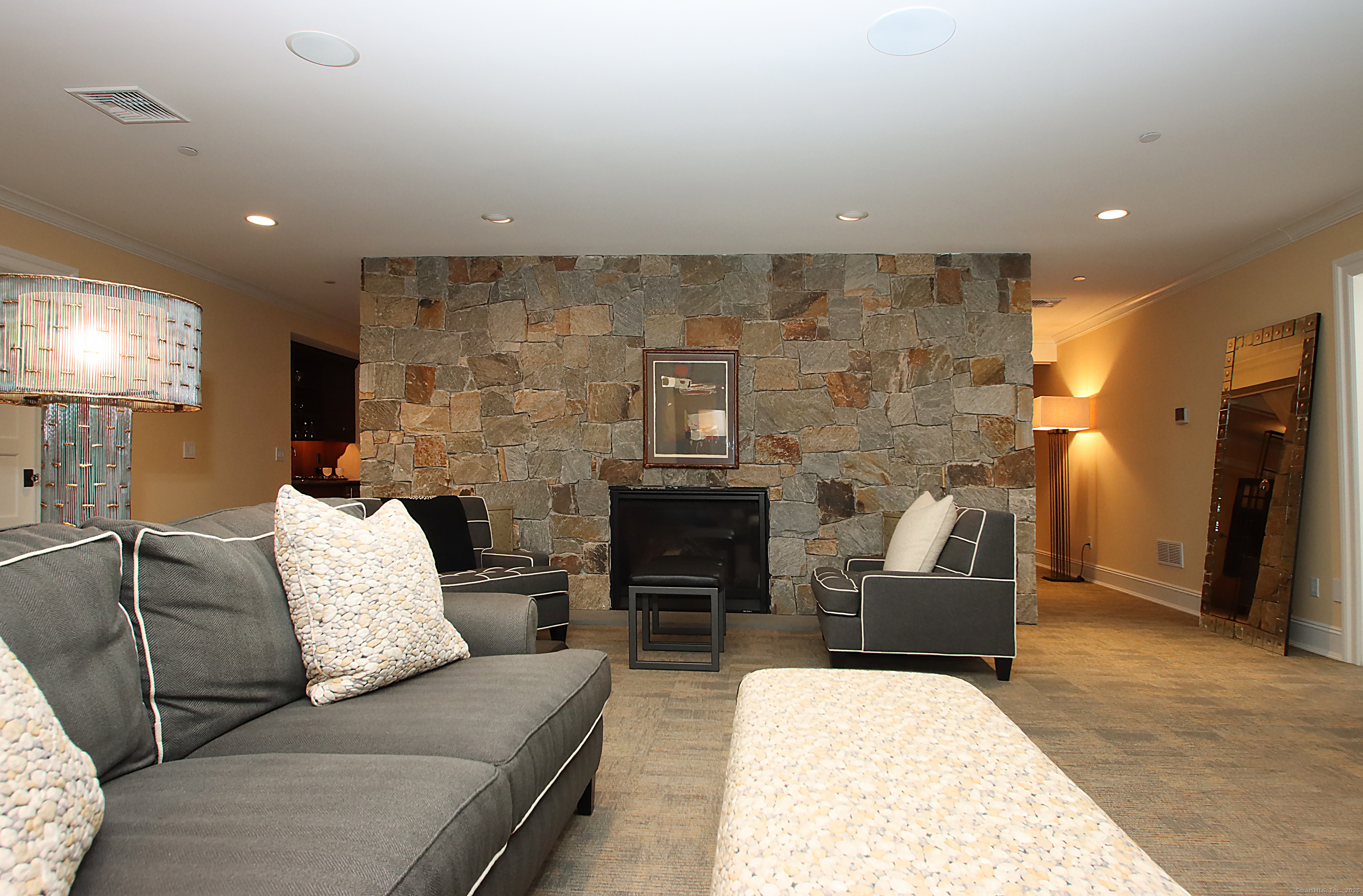 25 Sky View Drive Avon CT 06001