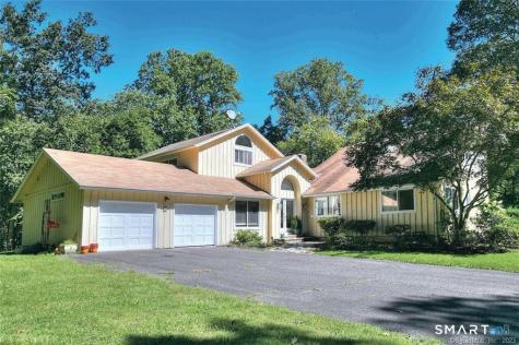 33 Birch Hill Road Weston CT 06883