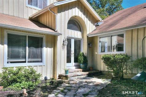33 Birch Hill Road Weston CT 06883