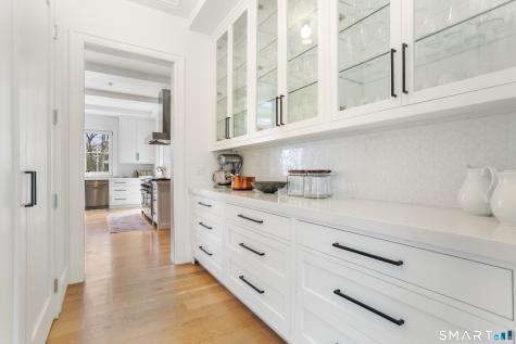 211 Oenoke Ridge New Canaan CT 06840
