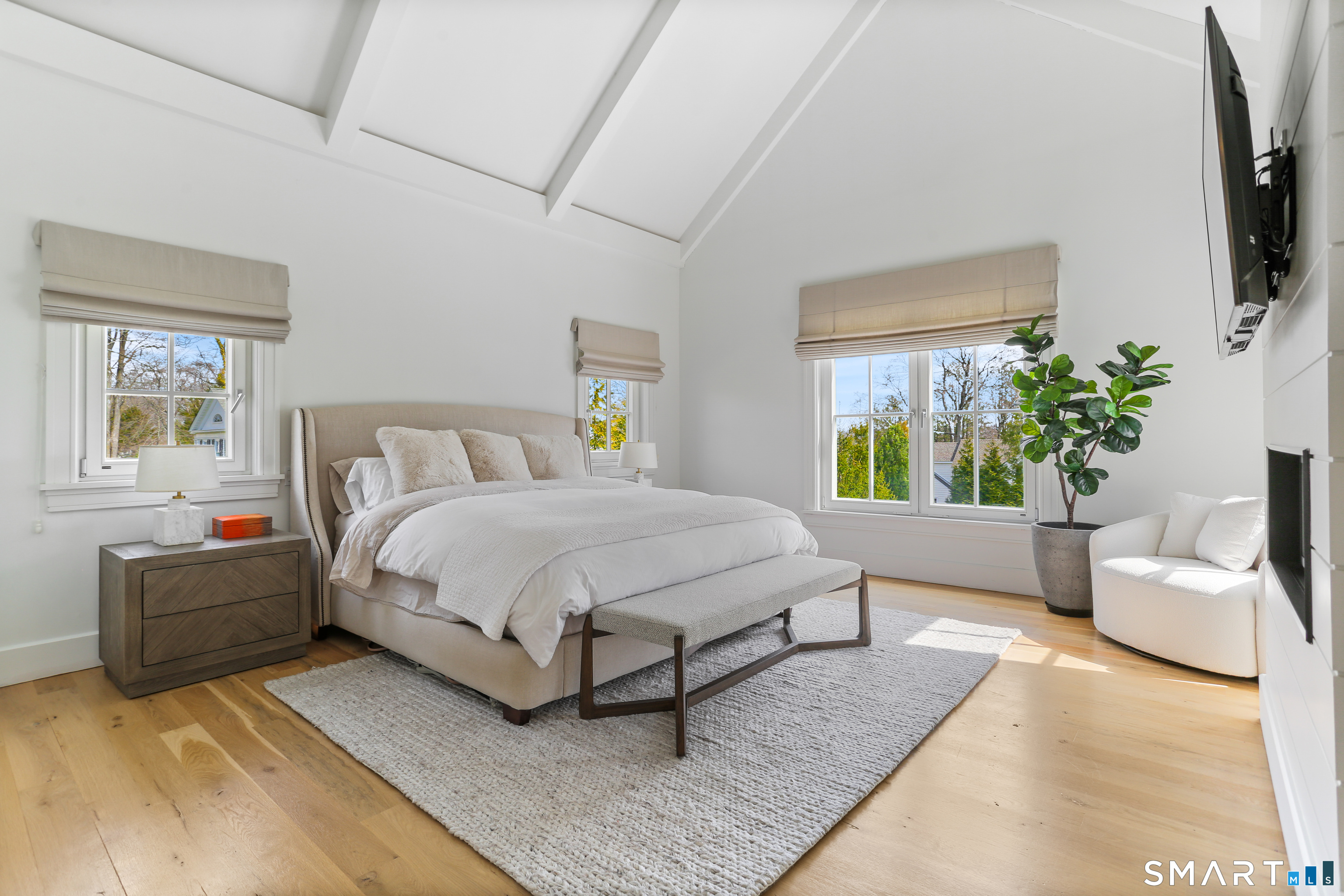 211 Oenoke Ridge New Canaan CT 06840