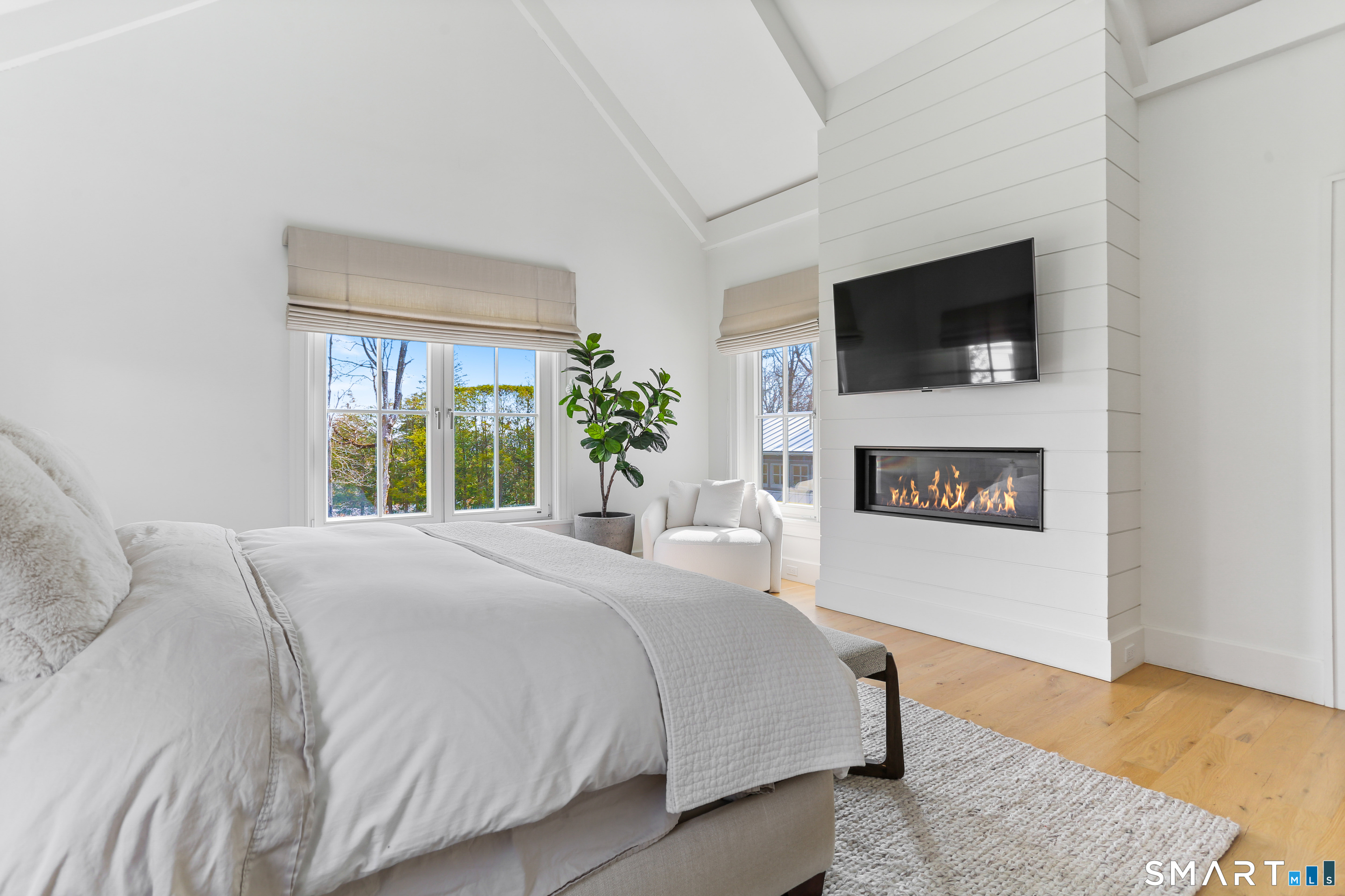 211 Oenoke Ridge New Canaan CT 06840