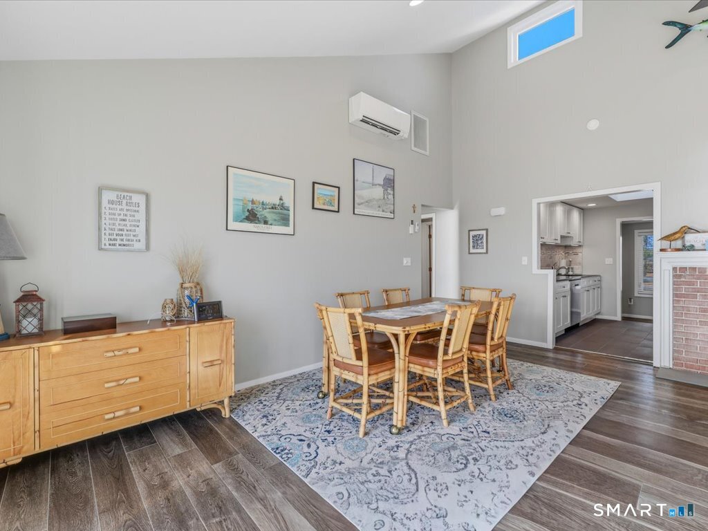 75 Shore Road Clinton CT 06413