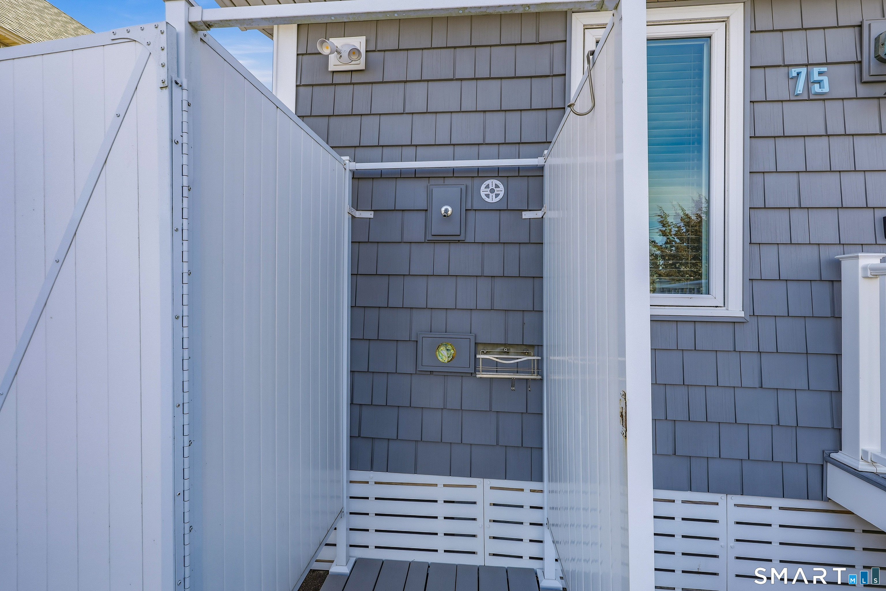 75 Shore Road Clinton CT 06413