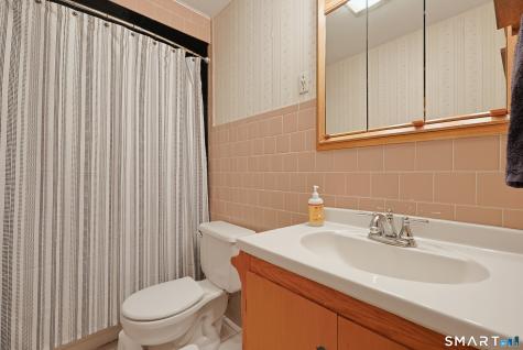374 Church Street Putnam CT 06260