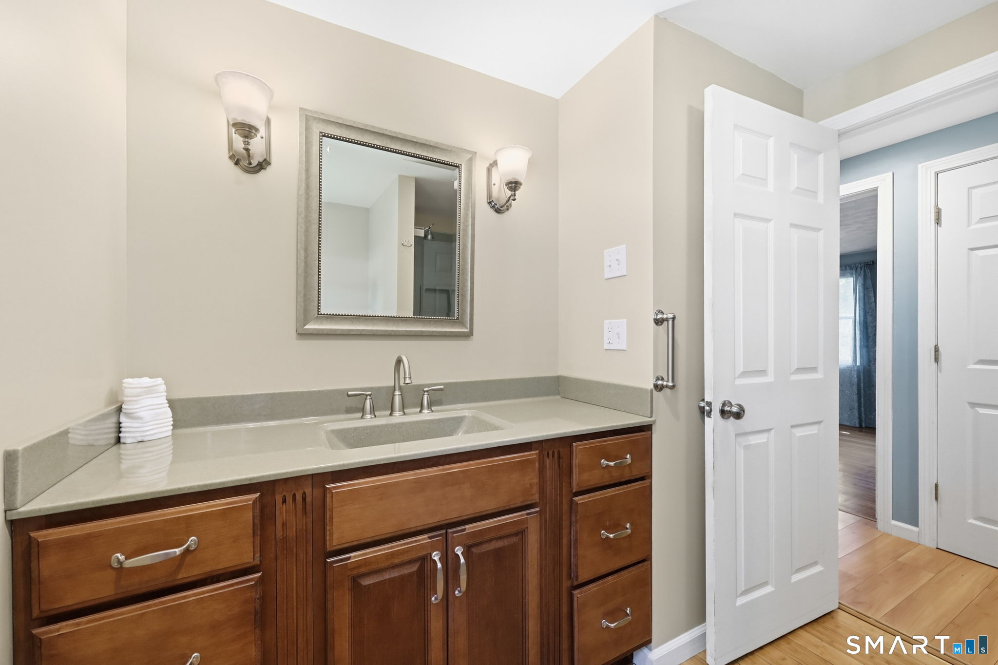 7 Play Road Enfield CT 06082