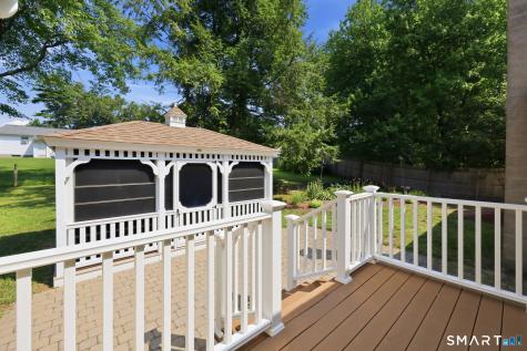 7 Play Road Enfield CT 06082