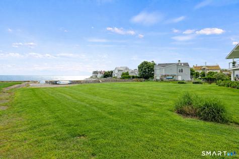 14 Shoreham Club Road Greenwich CT 06870