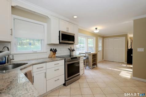 7 Hearthstone Terrace New Milford CT 06776