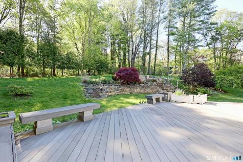 7 Hearthstone Terrace New Milford CT 06776
