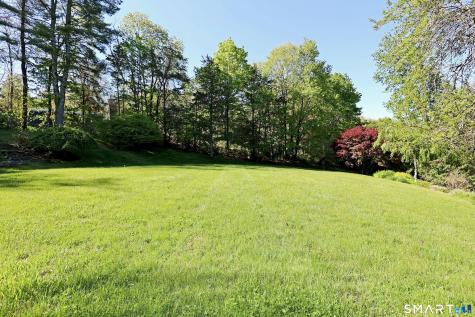 7 Hearthstone Terrace New Milford CT 06776