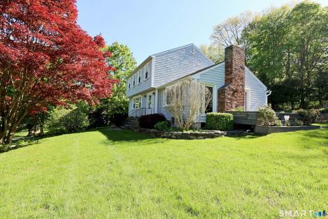 7 Hearthstone Terrace New Milford CT 06776