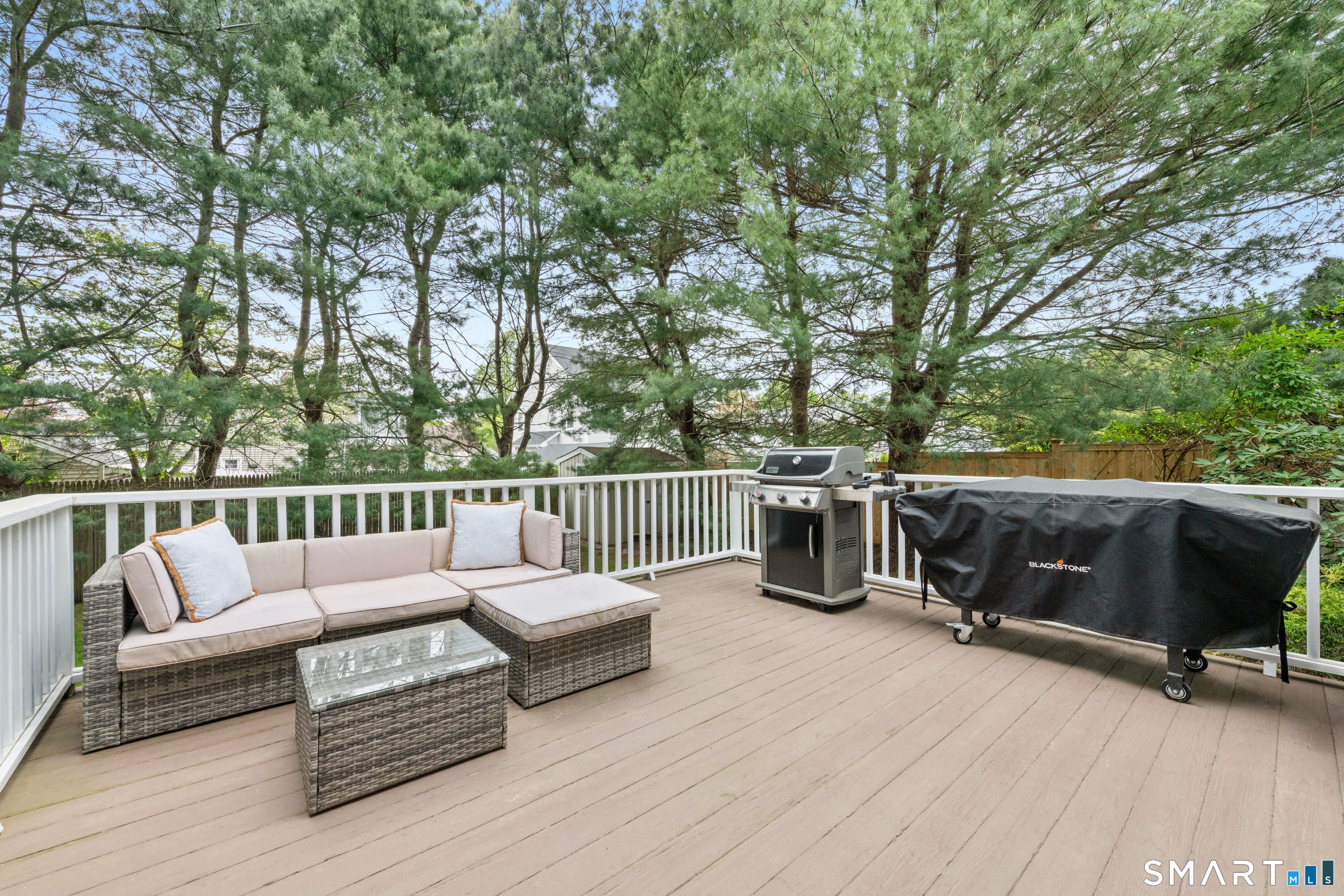 157 Hulls Highway Fairfield CT 06890