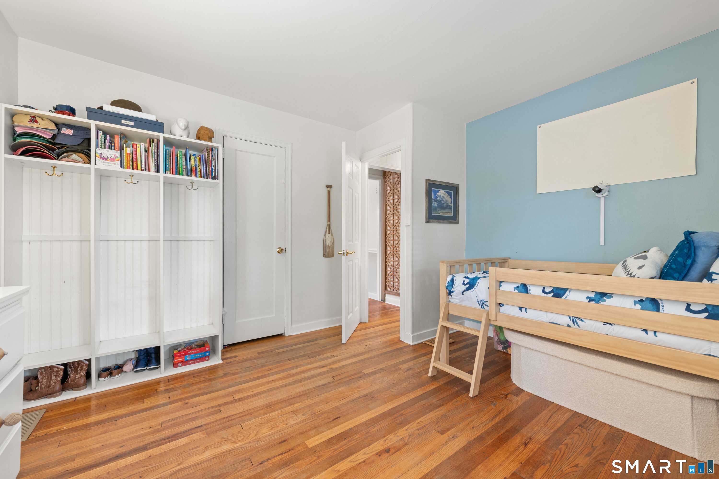 157 Hulls Highway Fairfield CT 06890