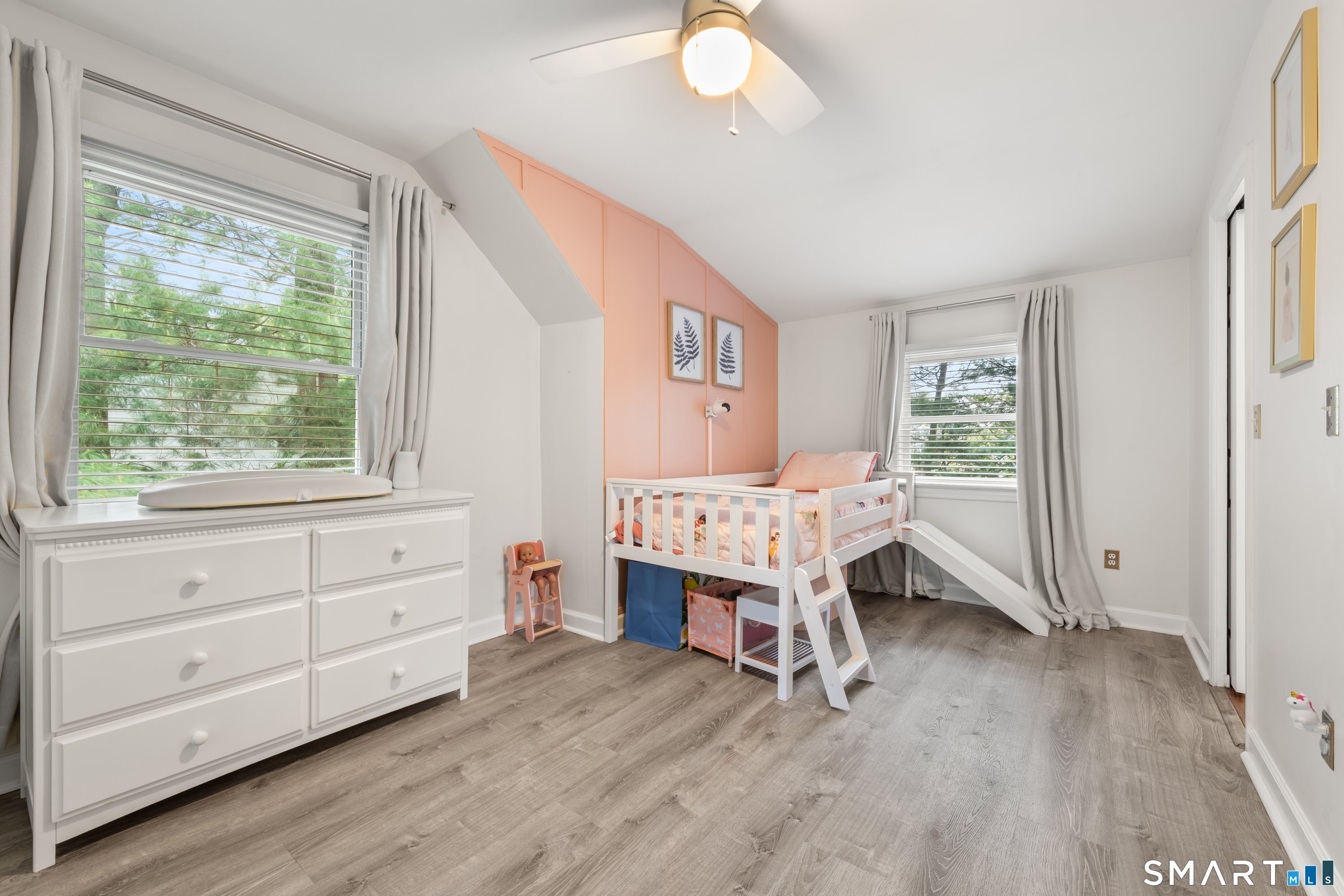 157 Hulls Highway Fairfield CT 06890