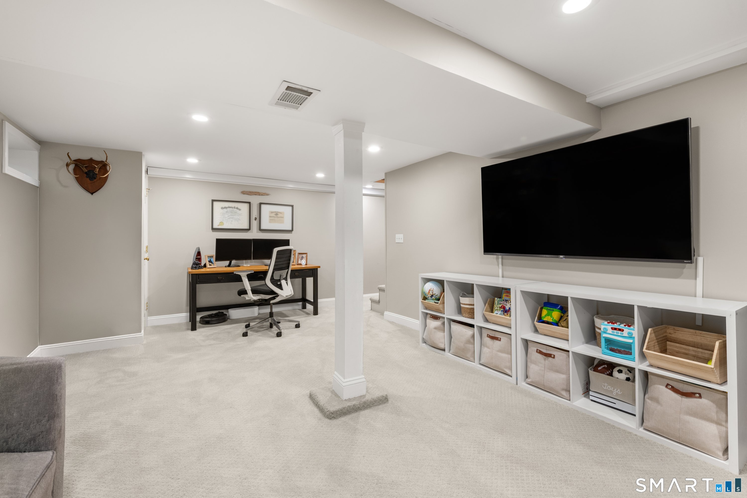 157 Hulls Highway Fairfield CT 06890