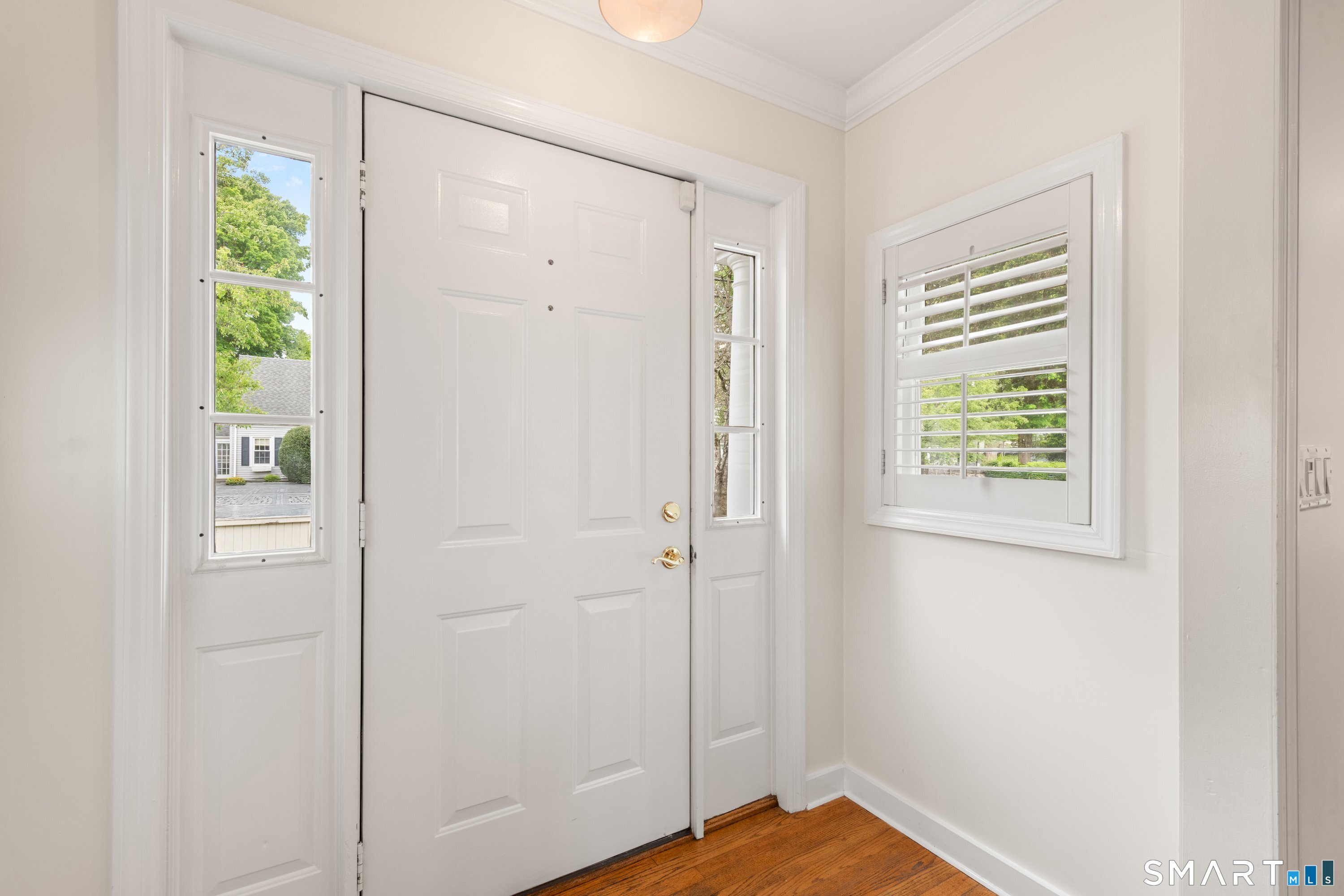 157 Hulls Highway Fairfield CT 06890