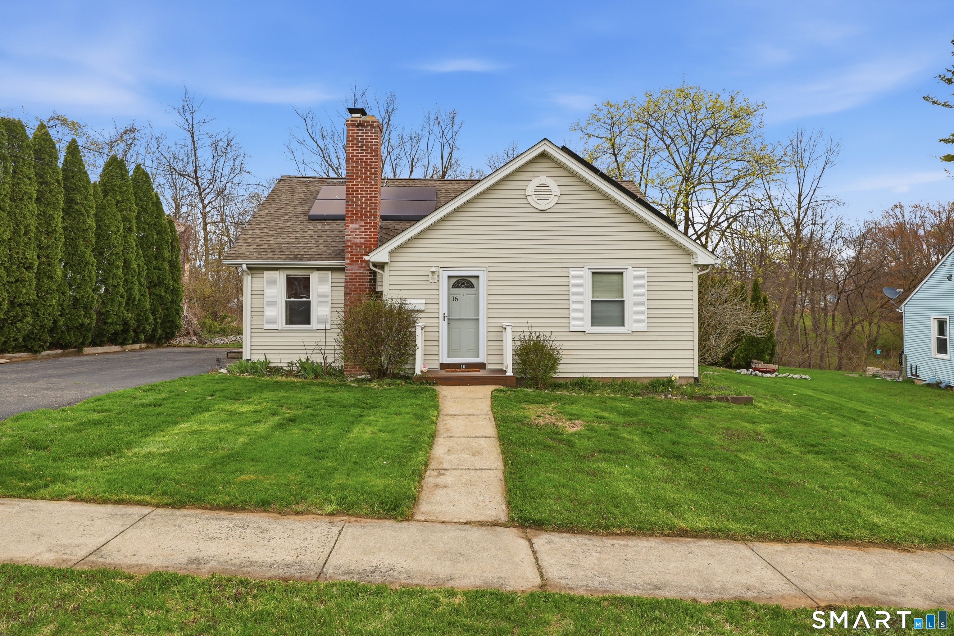 16 Parker Street Enfield CT 06082