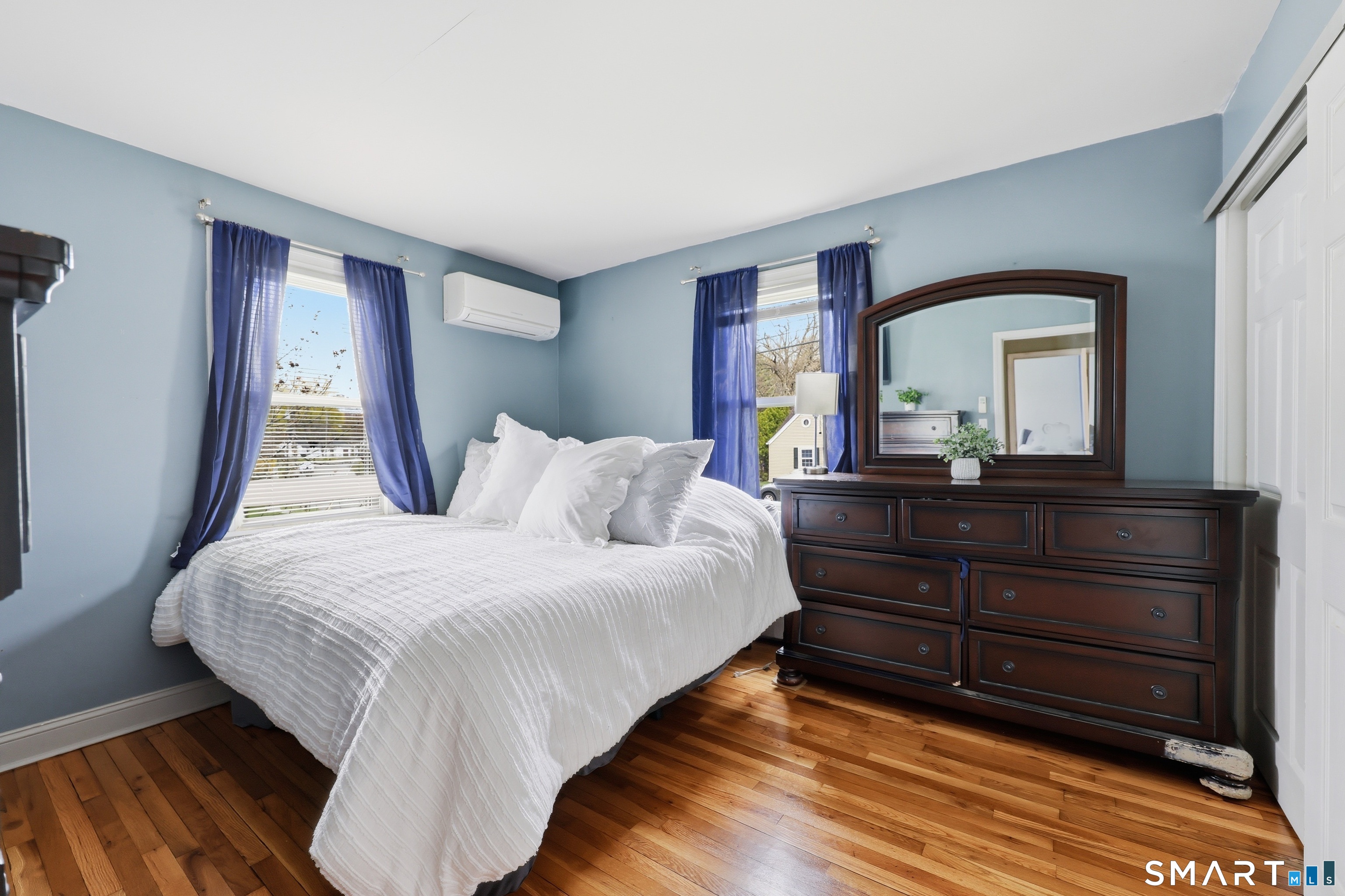 16 Parker Street Enfield CT 06082