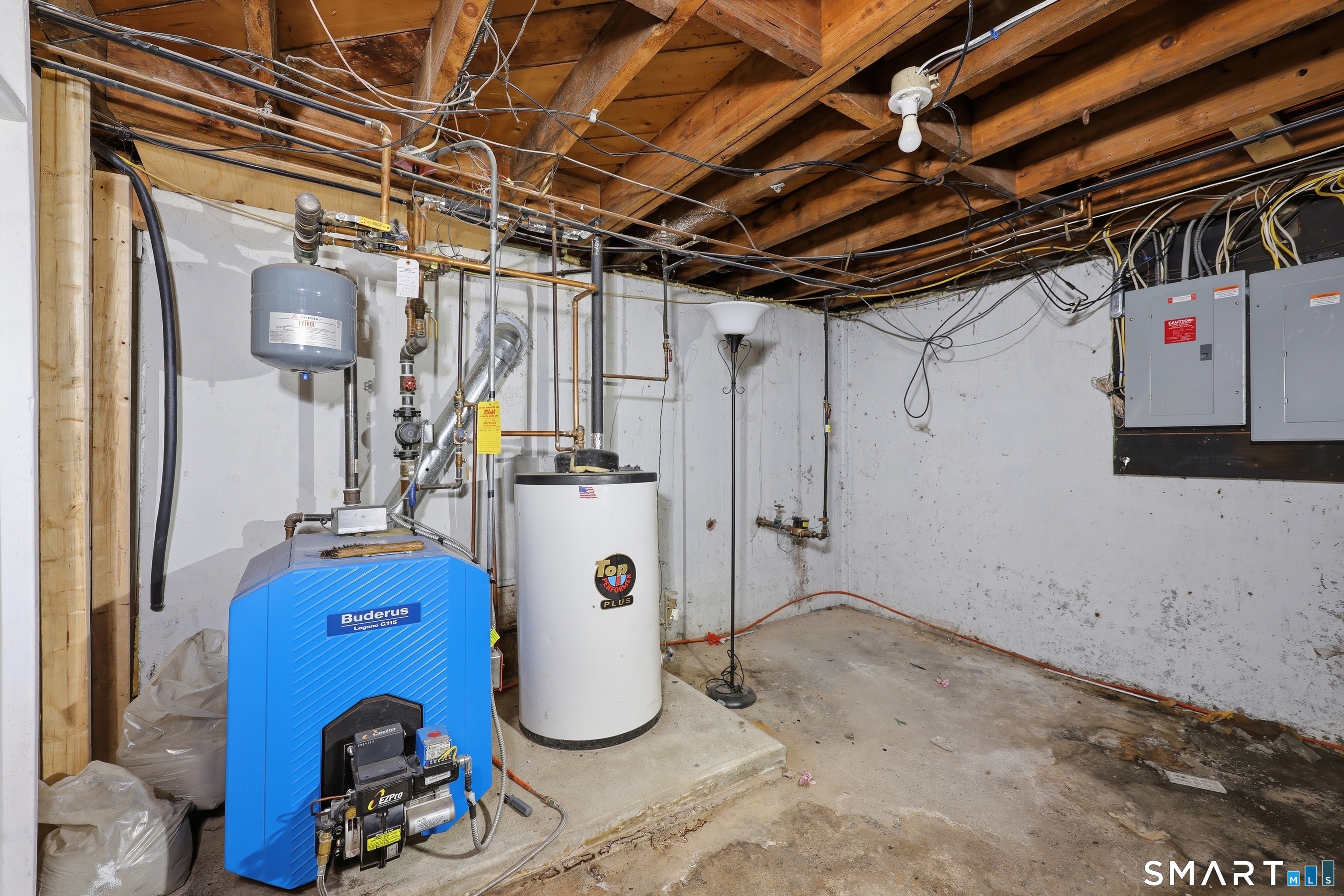 16 Parker Street Enfield CT 06082