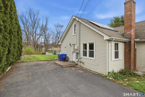 16 Parker Street Enfield CT 06082