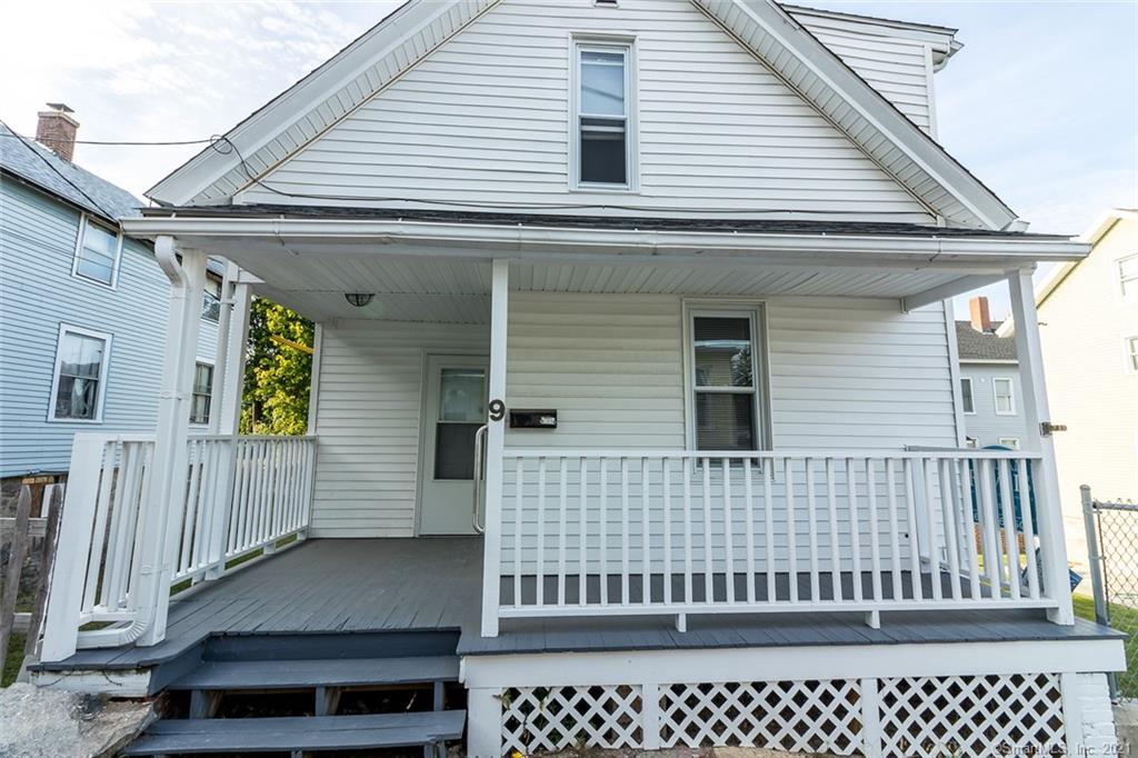 9 Wausau Place New London CT 06320