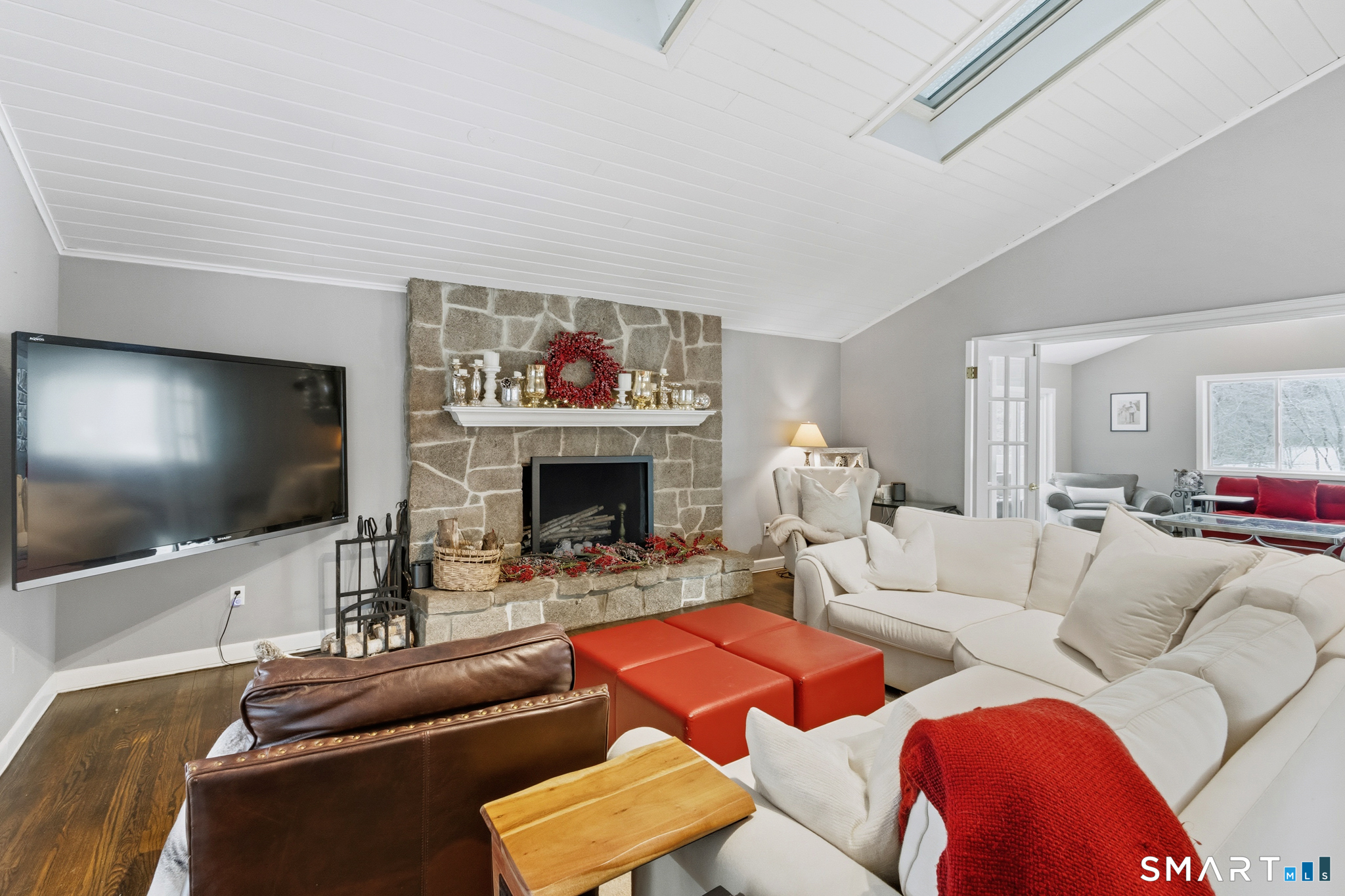 324 Old Farms Road Simsbury CT 06070