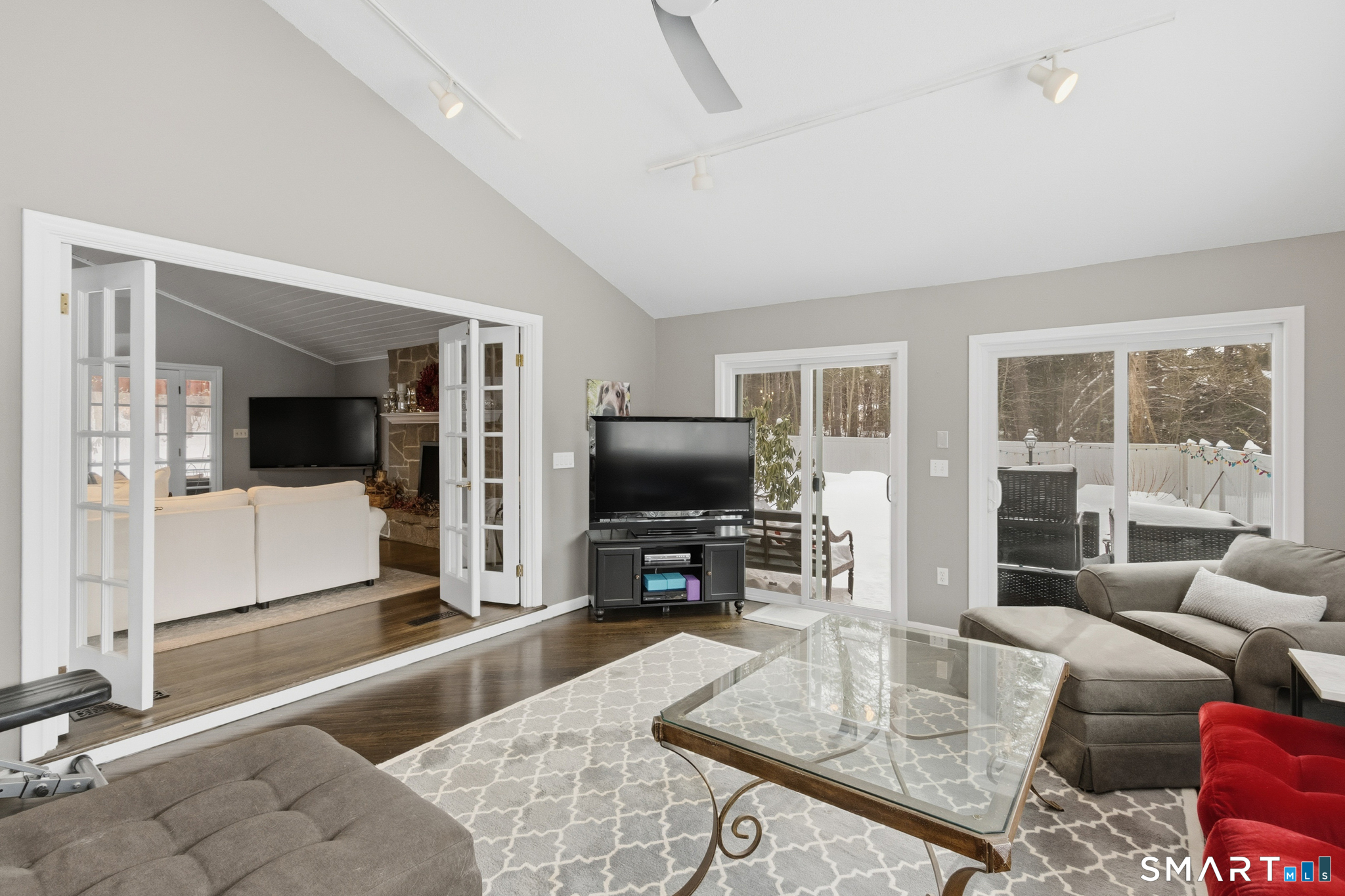 324 Old Farms Road Simsbury CT 06070