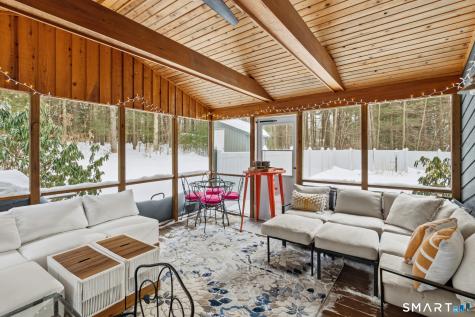 324 Old Farms Road Simsbury CT 06070