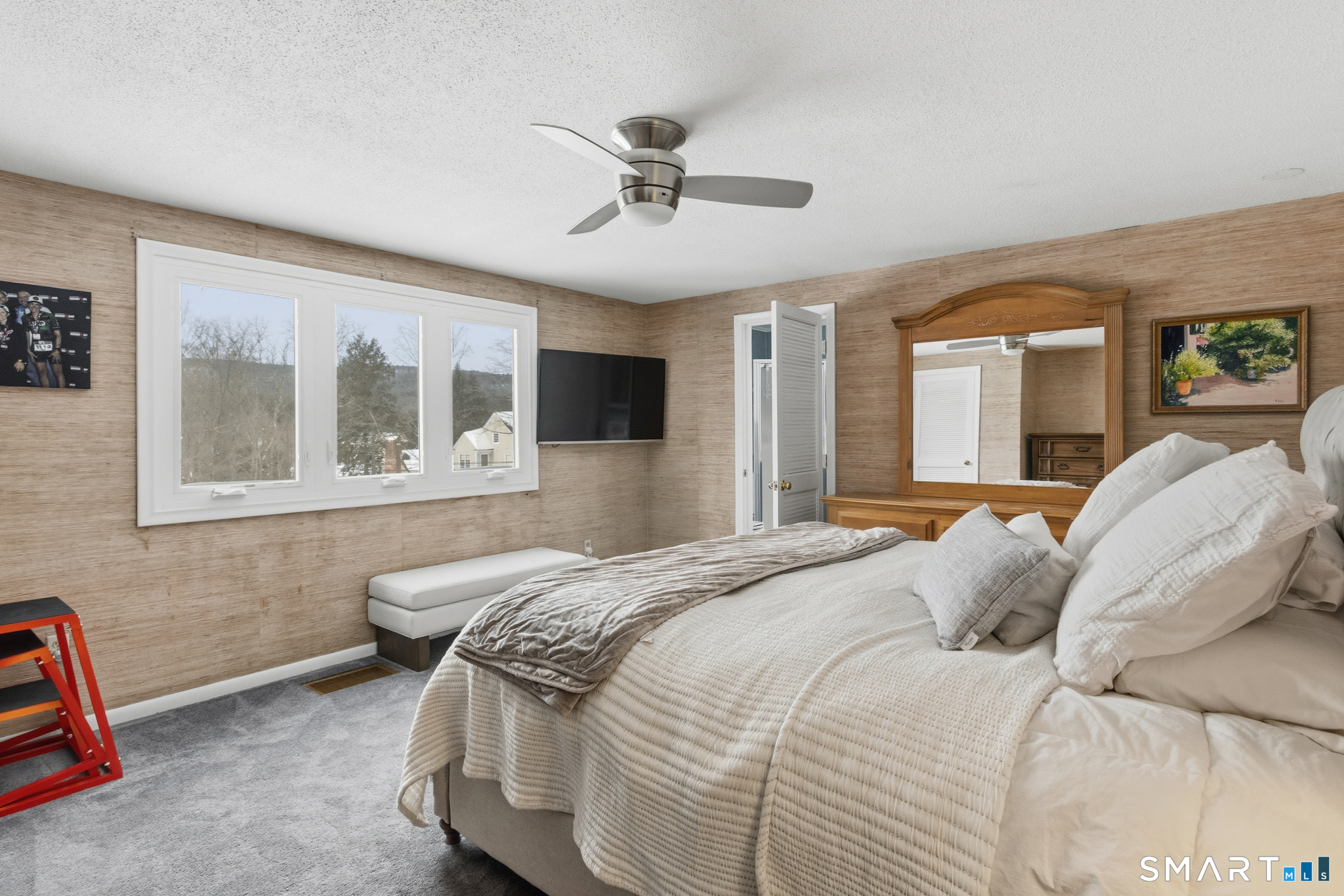 324 Old Farms Road Simsbury CT 06070