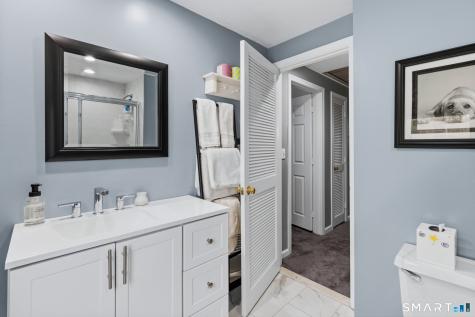 324 Old Farms Road Simsbury CT 06070