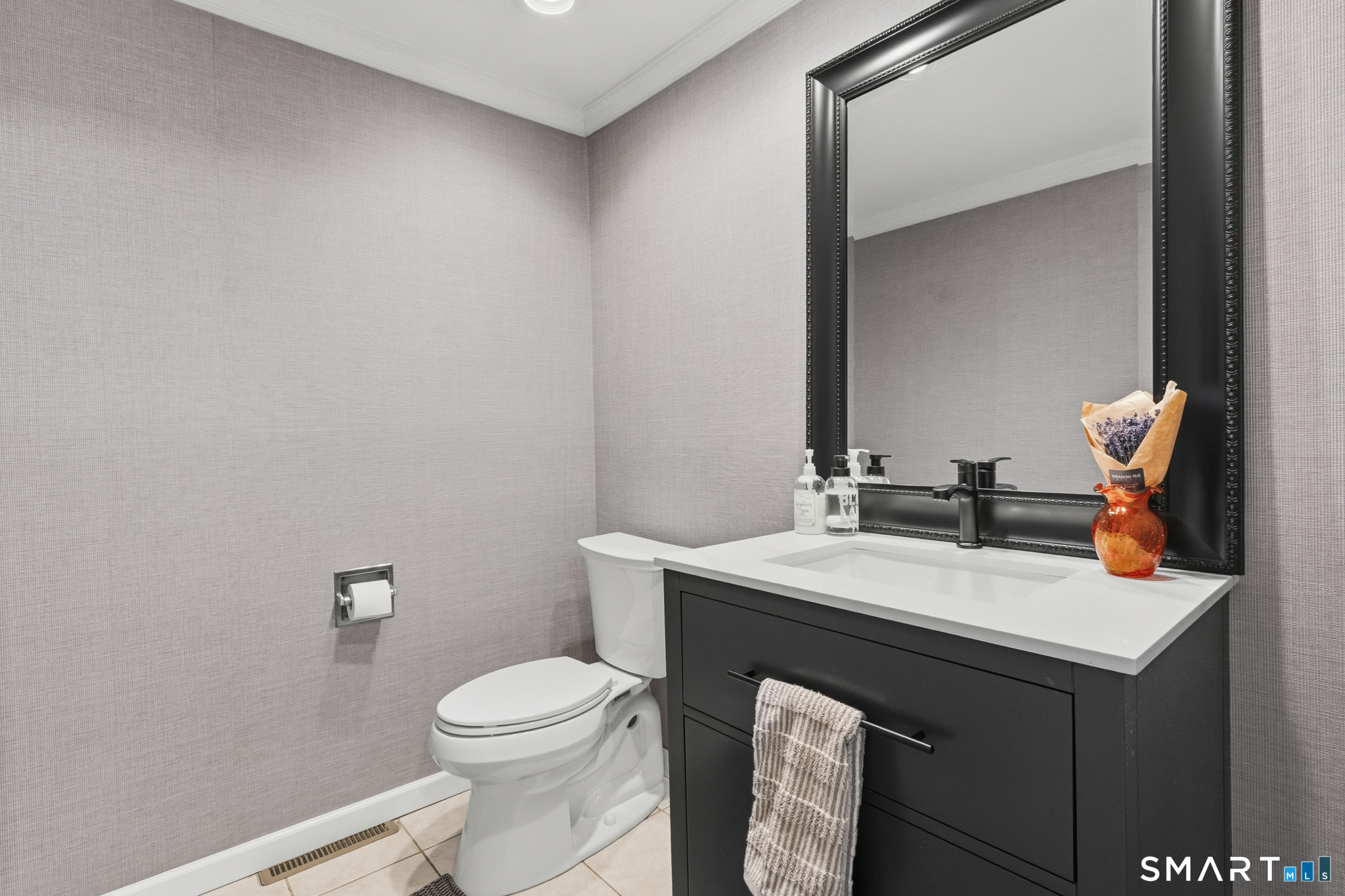 324 Old Farms Road Simsbury CT 06070