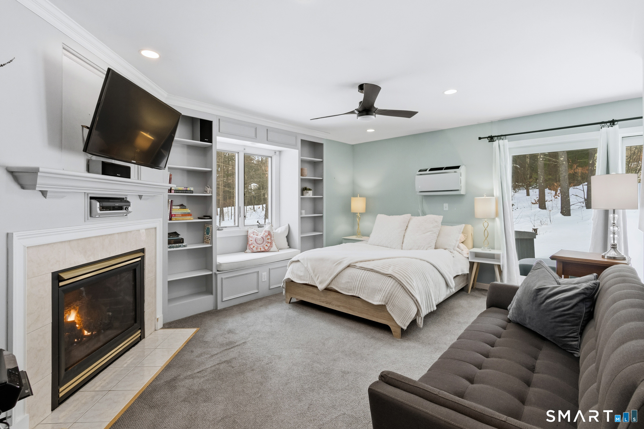 324 Old Farms Road Simsbury CT 06070