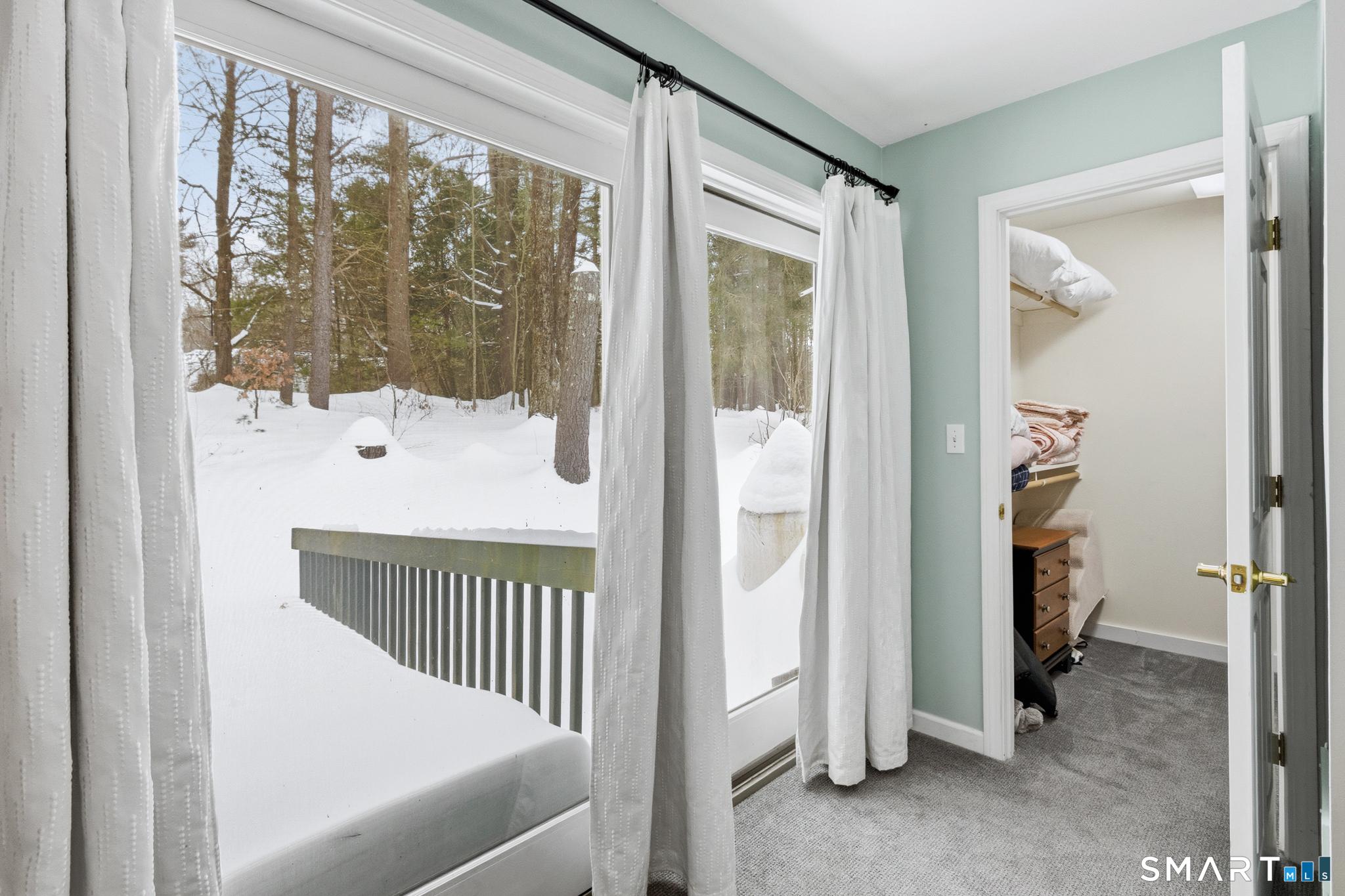 324 Old Farms Road Simsbury CT 06070