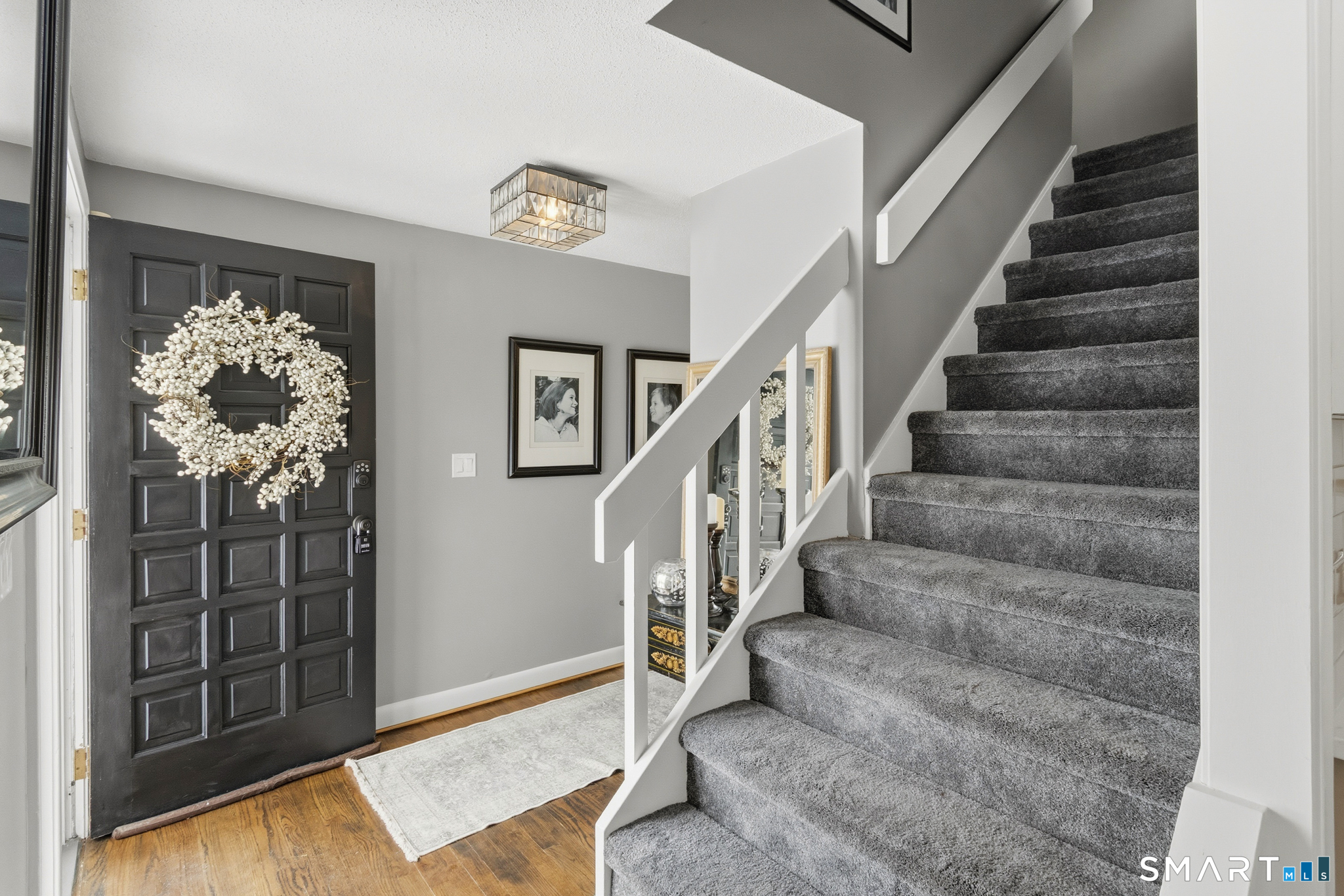 324 Old Farms Road Simsbury CT 06070