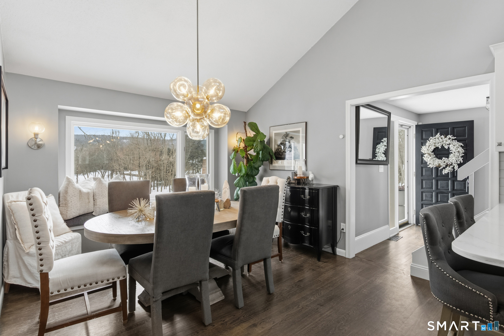 324 Old Farms Road Simsbury CT 06070