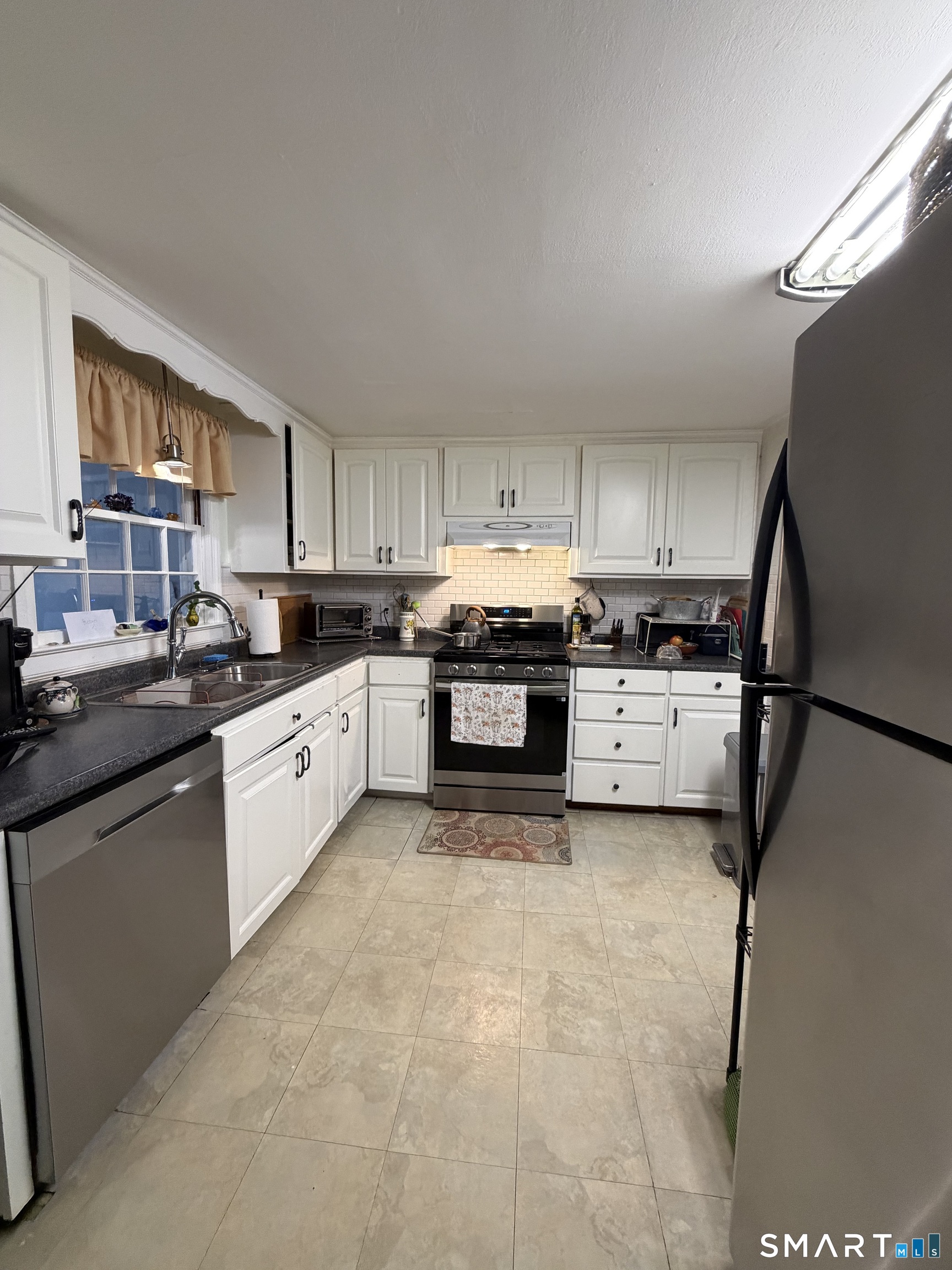 360 Griswold Street Glastonbury CT 06033