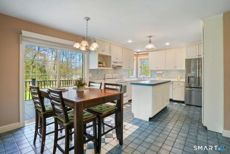 23 Rockridge Terrace Prospect CT 06712