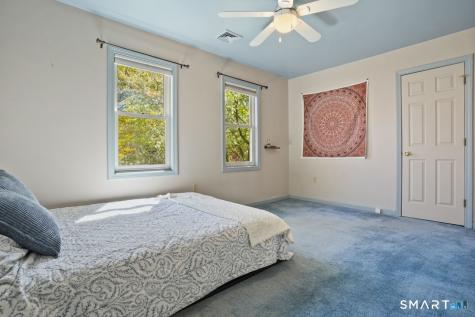 23 Rockridge Terrace Prospect CT 06712