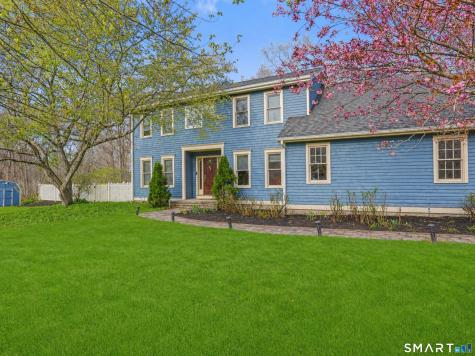 23 Rockridge Terrace Prospect CT 06712