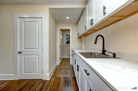 30 Tremont Street Meriden CT 06450