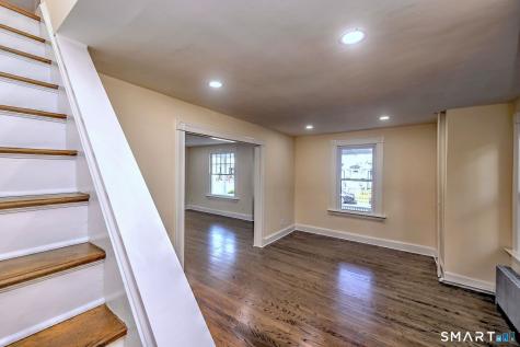 30 Tremont Street Meriden CT 06450
